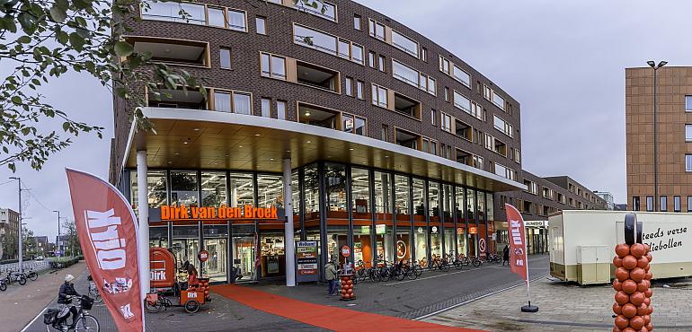 Dirk Hoofddorp Burgemeester van Stamplein heropend