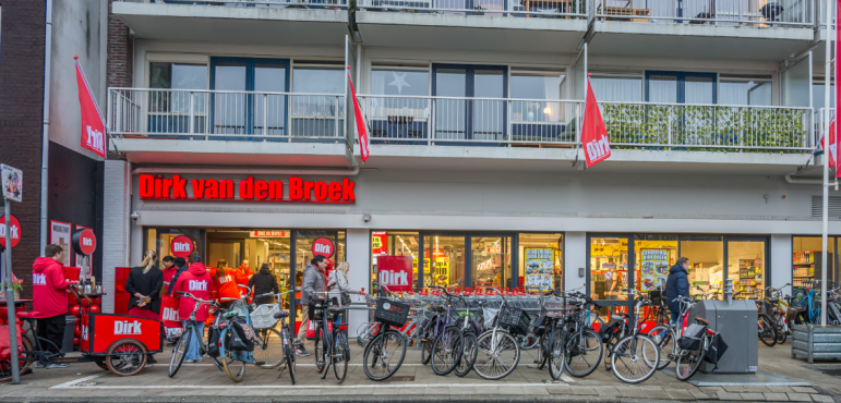 Dirk Amsterdam Sloterkade heropend