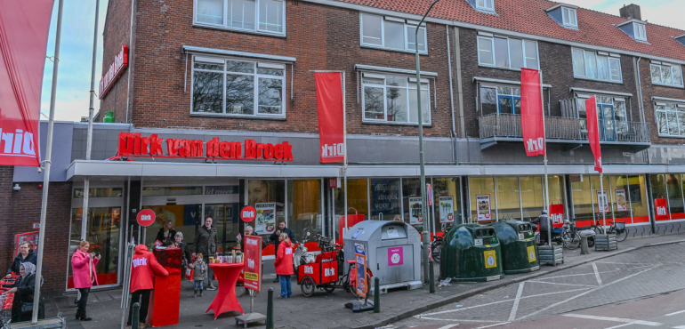 Vernieuwde Dirk Brouwersdijk Dordrecht feestelijk heropend