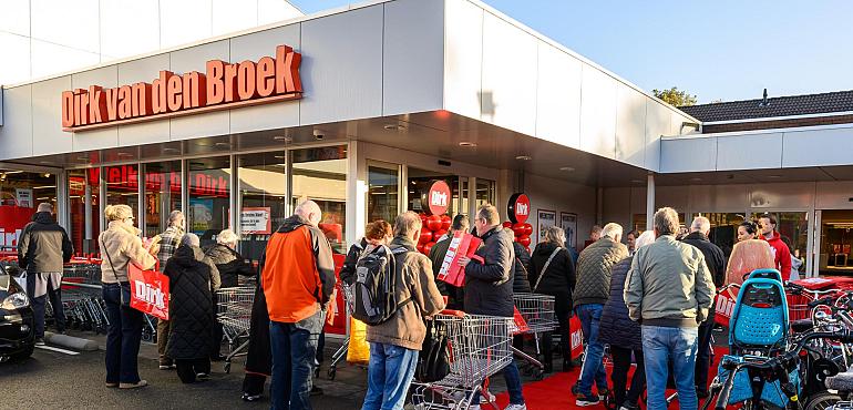 Vernieuwde Dirk in Roosendaal weer open na verbouwing